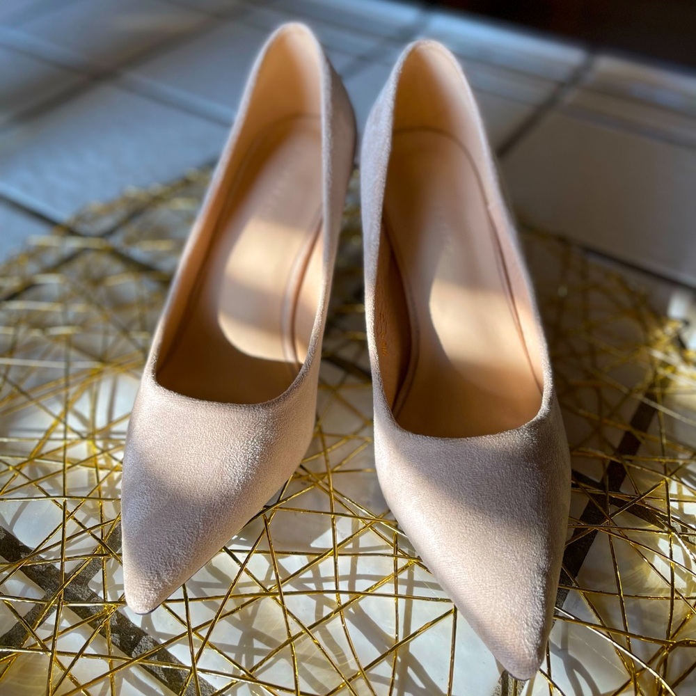 New Suede Nude Heels 7.5